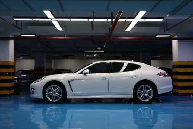 undefined undefined 2010-photo-2