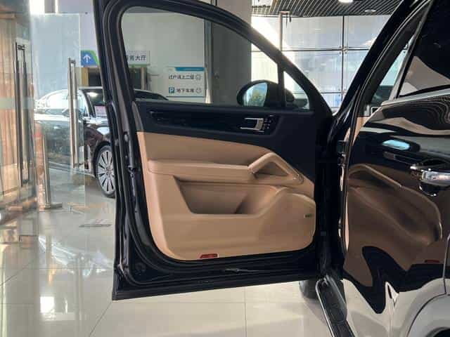 undefined undefined 2019-photo-11