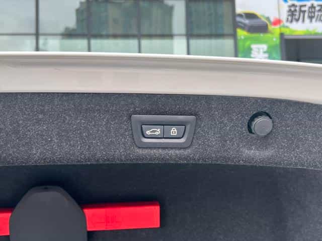undefined undefined 2019-photo-30