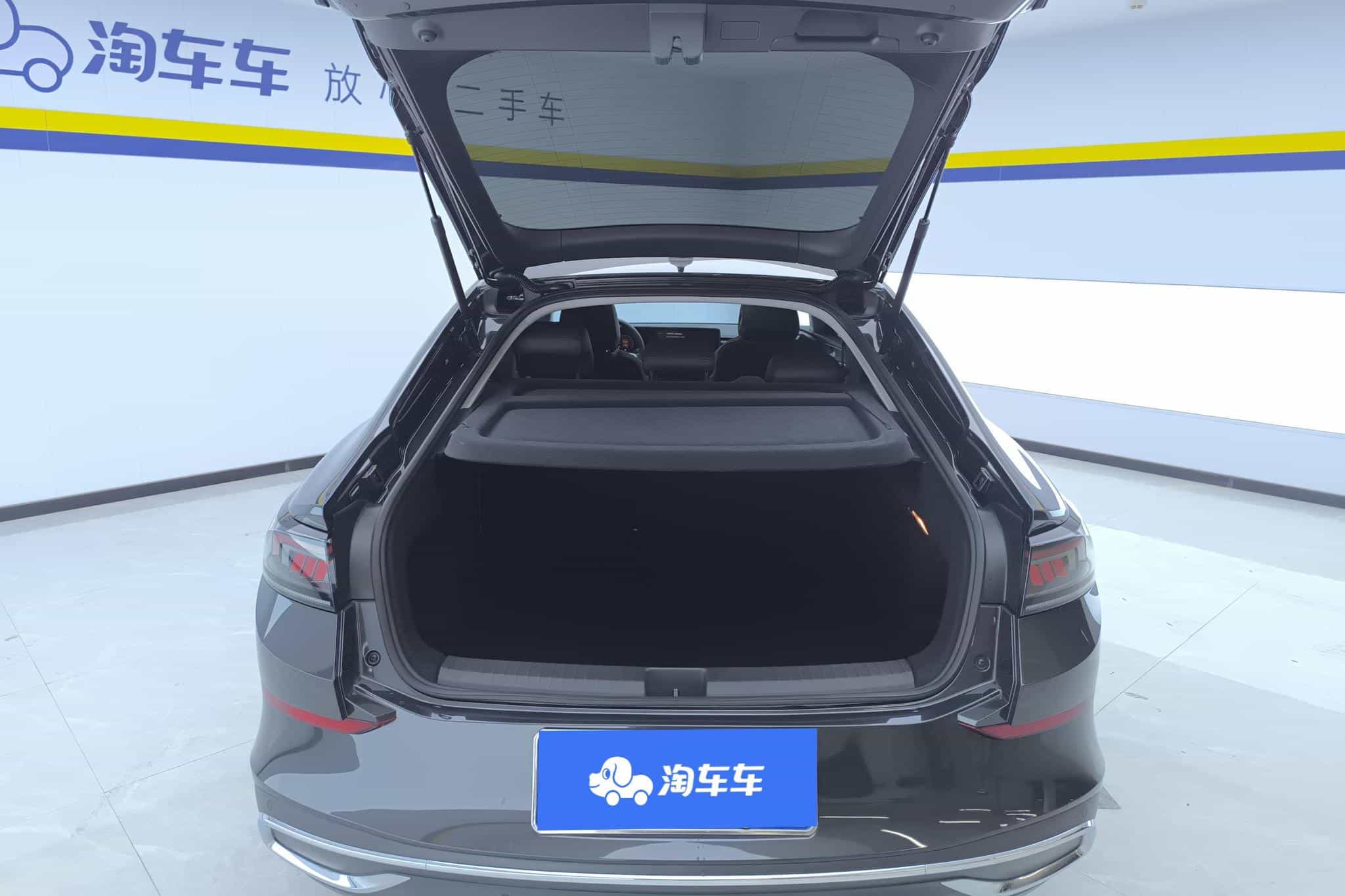undefined undefined 2025-photo-11