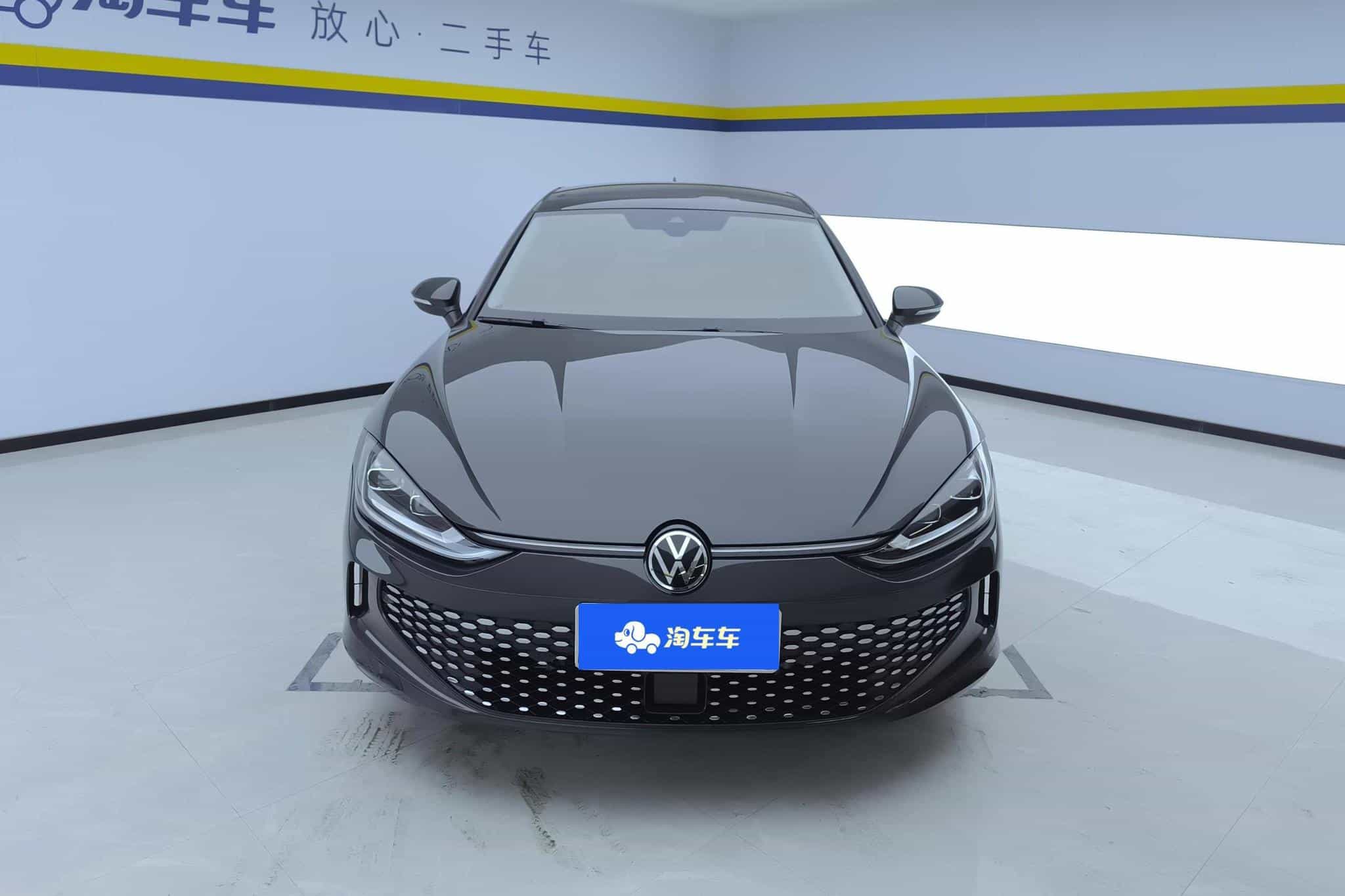 undefined undefined 2025-photo-3