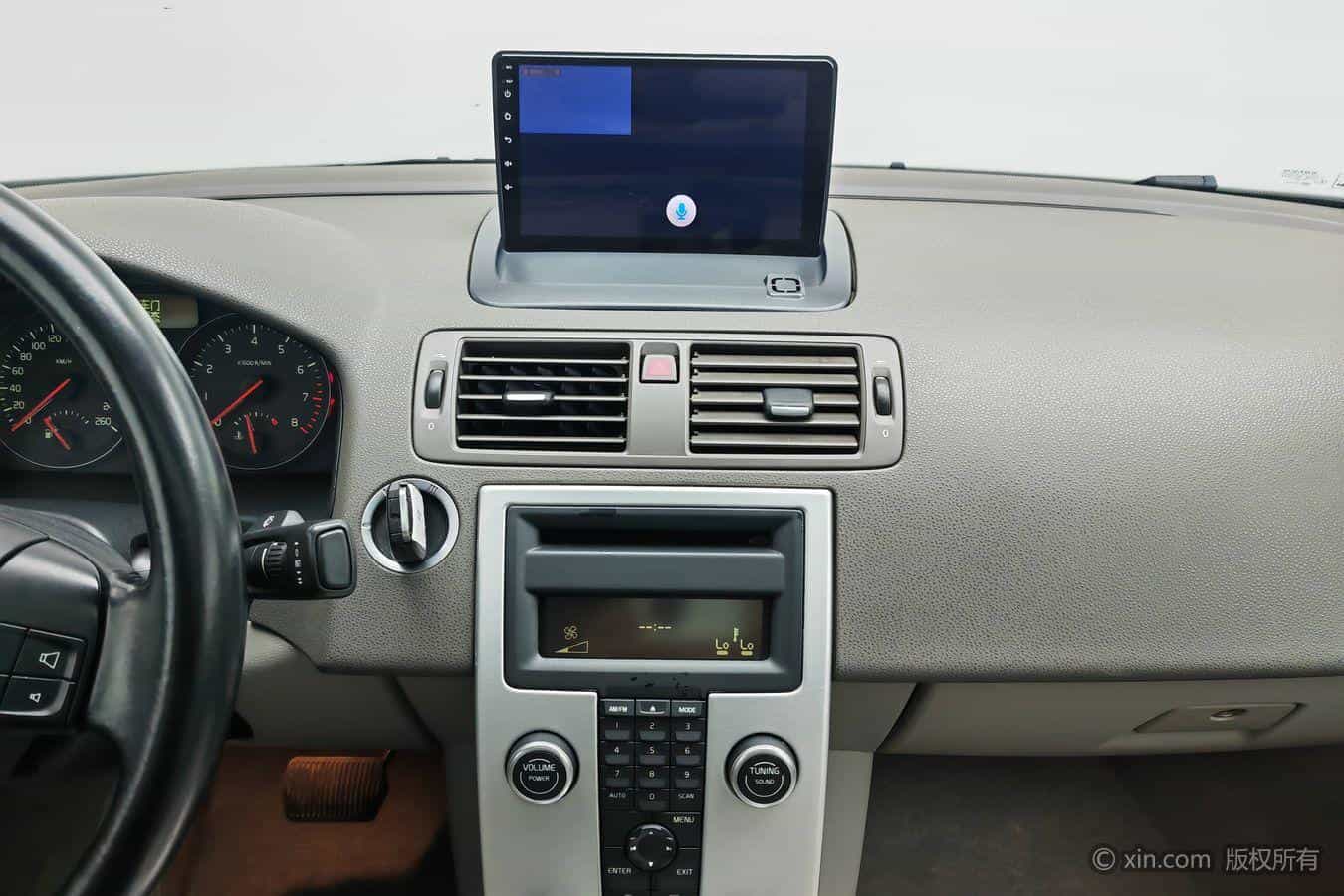 undefined undefined 2010-photo-16