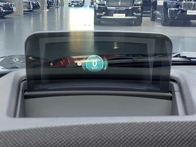 undefined undefined 2025-photo-12