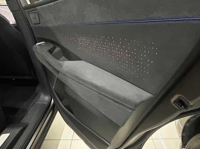 undefined undefined 2025-photo-10