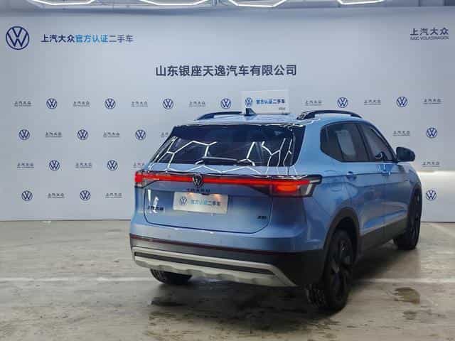undefined undefined 2025-photo-4