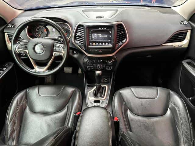 undefined undefined 2017-photo-7