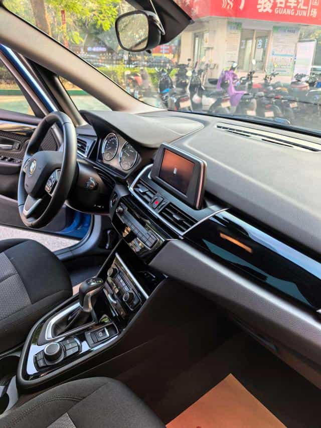undefined undefined 2018-photo-25