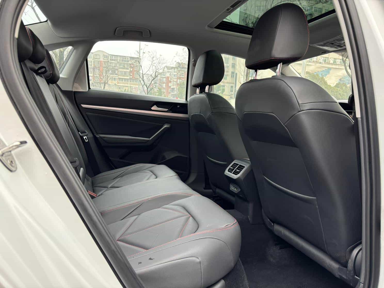 undefined undefined 2025-photo-8
