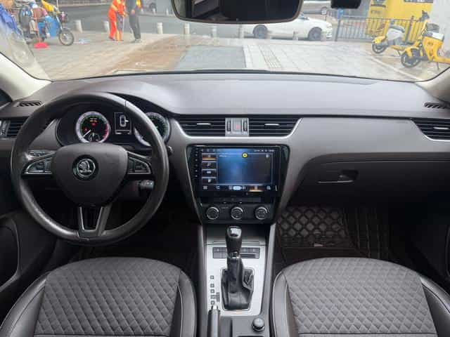 undefined undefined 2018-photo-7