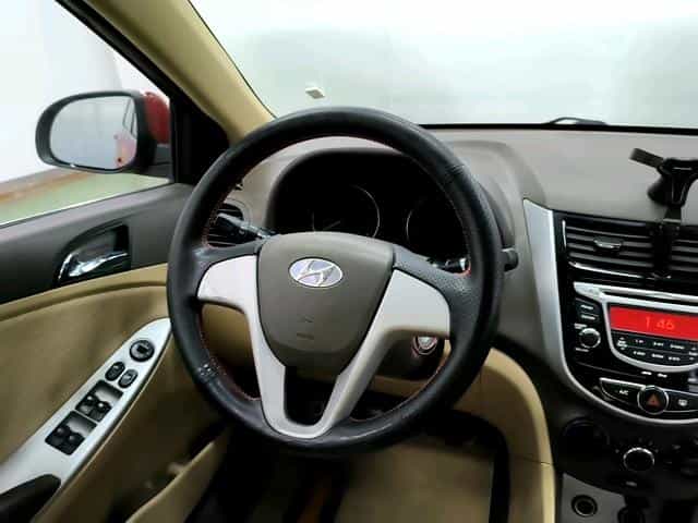 undefined undefined 2010-photo-11