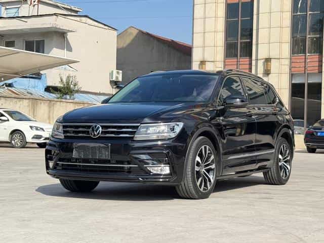 undefined undefined 2021-photo-1