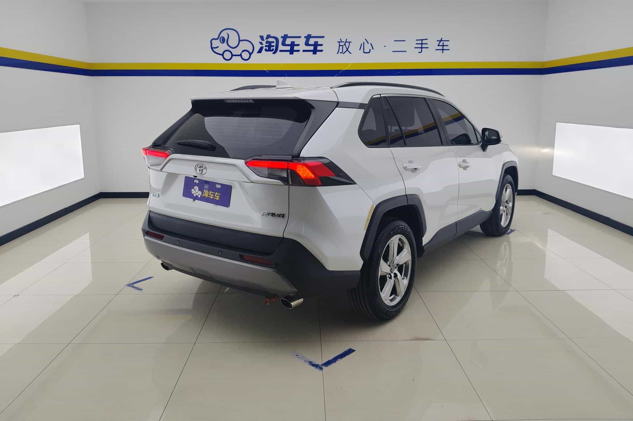 undefined undefined 2021-photo-9