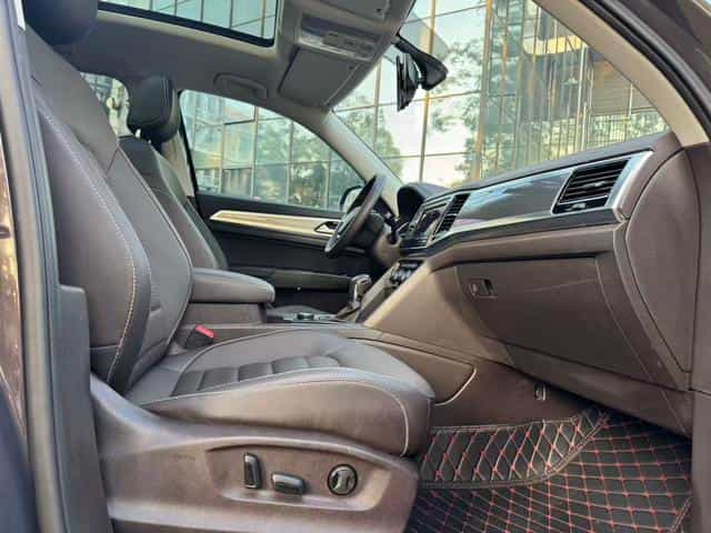undefined undefined 2019-photo-11