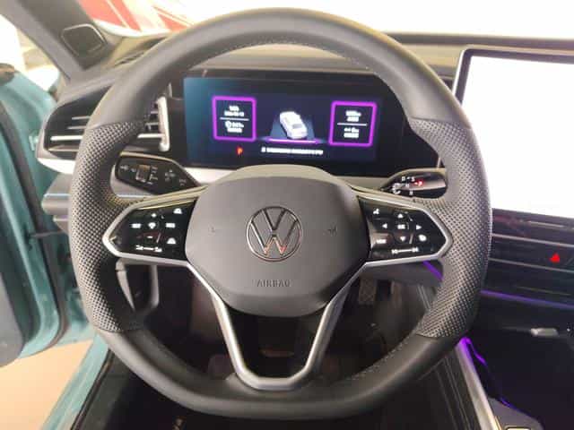 undefined undefined 2025-photo-14