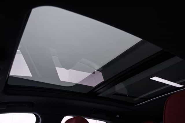 undefined undefined 2025-photo-10