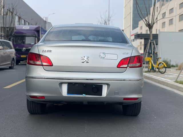 undefined undefined 2011-photo-10