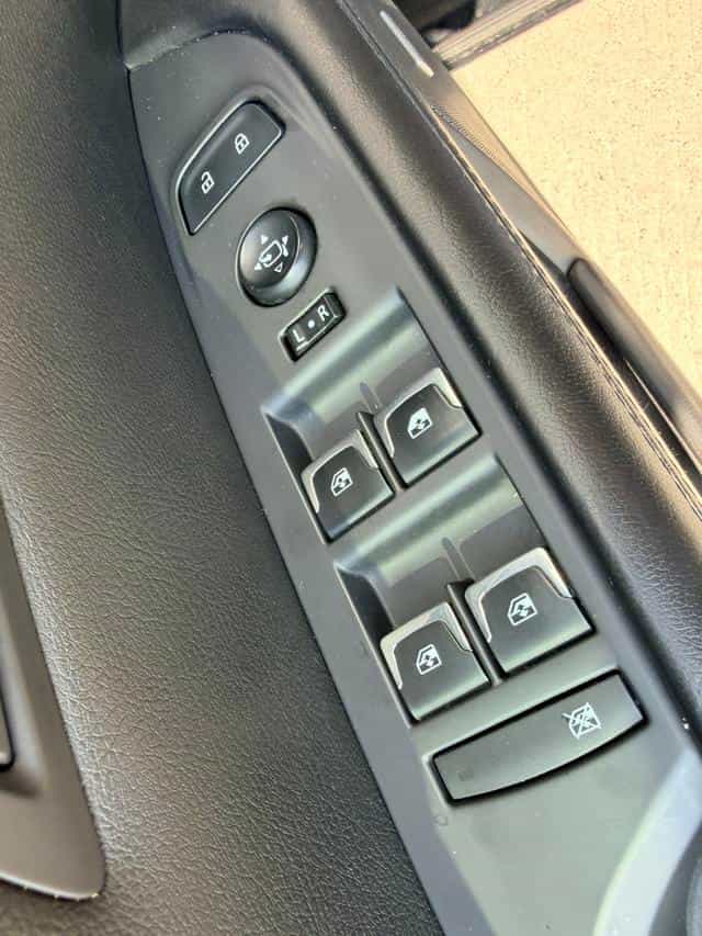 undefined undefined 2017-photo-22