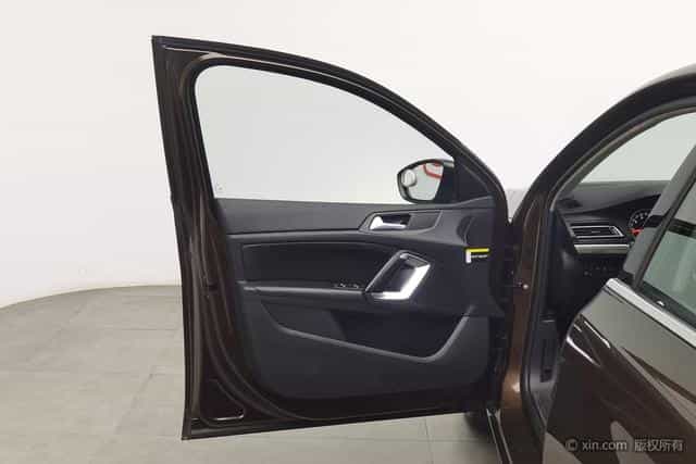 undefined undefined 2014-photo-11