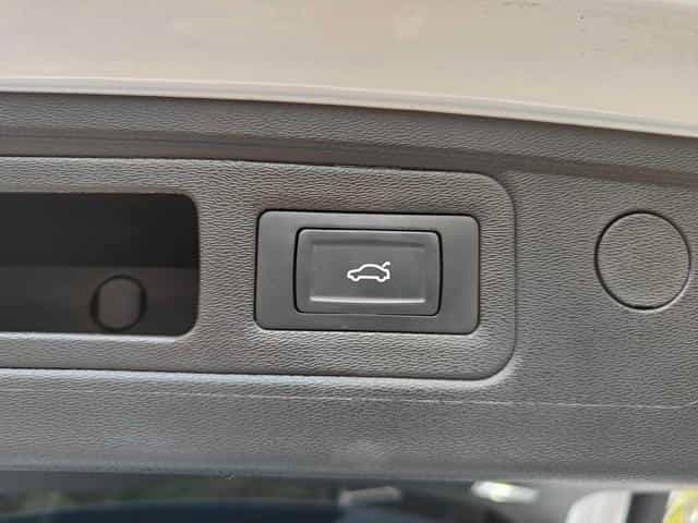 undefined undefined 2021-photo-19