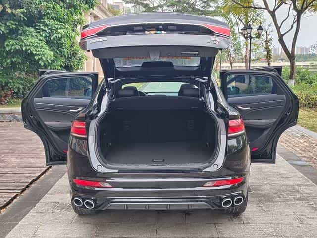 undefined undefined 2019-photo-33