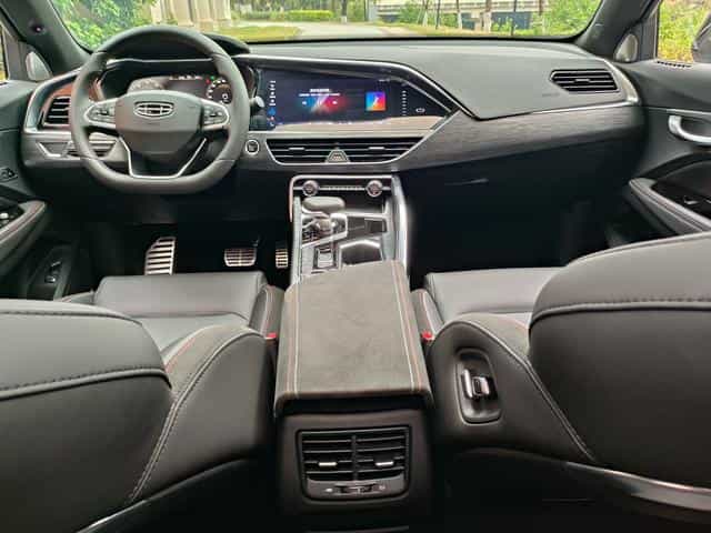 undefined undefined 2019-photo-34