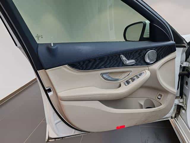 undefined undefined 2018-photo-11