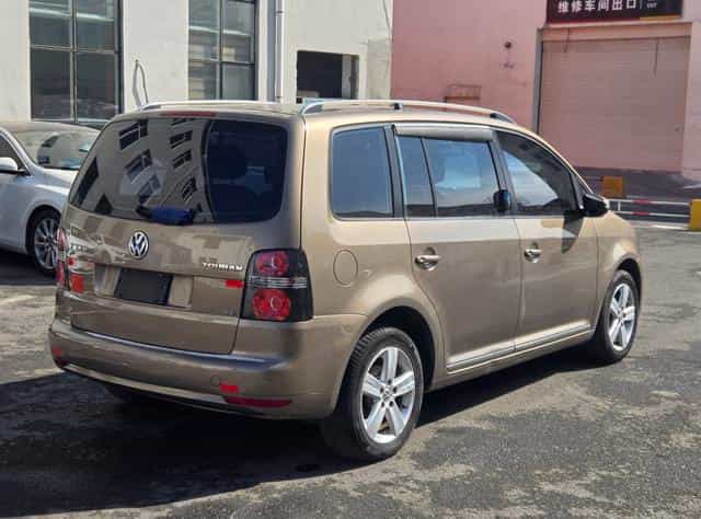 undefined undefined 2015-photo-11