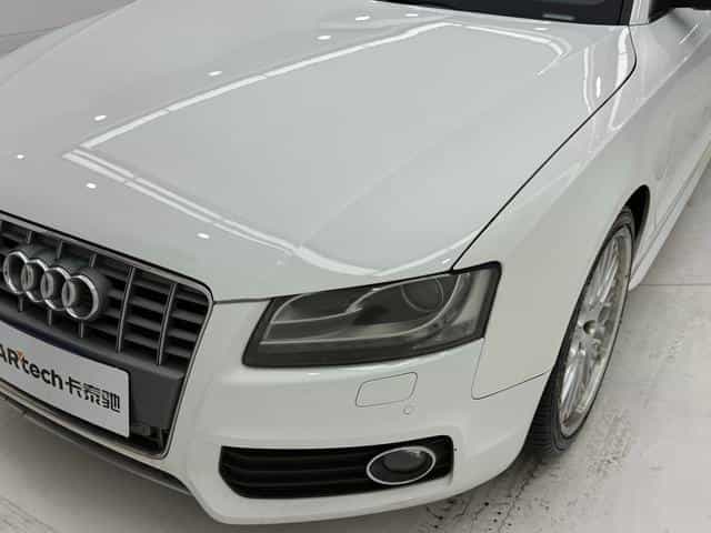 undefined undefined 2010-photo-11