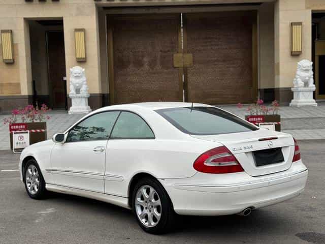 undefined undefined 2004-photo-15