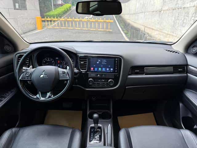 undefined undefined 2016-photo-27