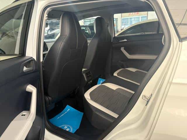 undefined undefined 2025-photo-6