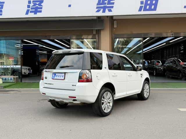 undefined undefined 2013-photo-12