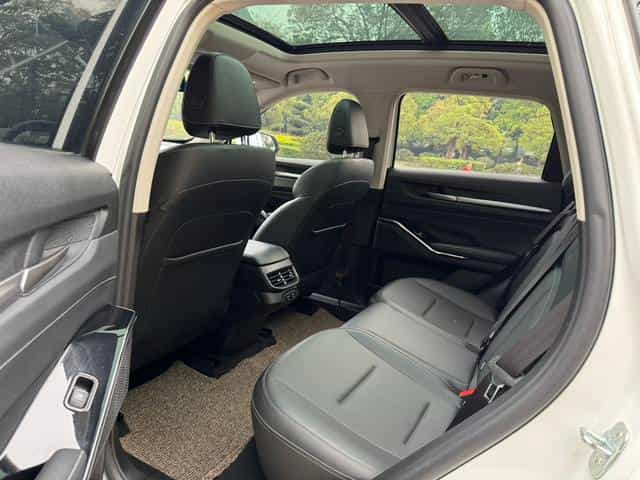 undefined undefined 2022-photo-11
