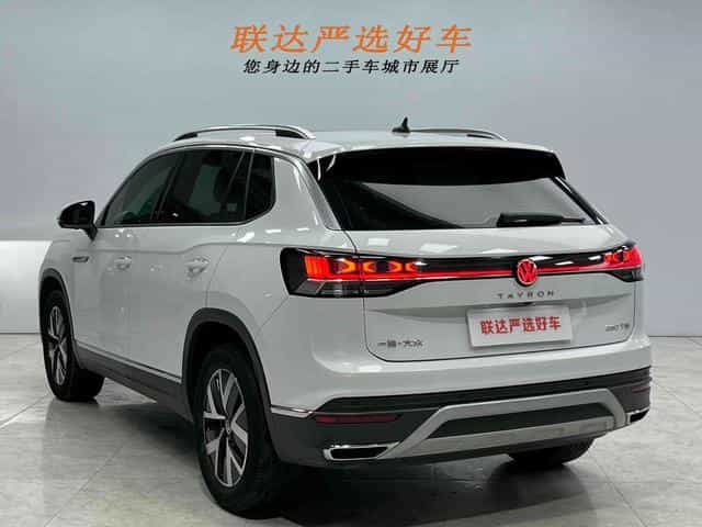 undefined undefined 2023-photo-24