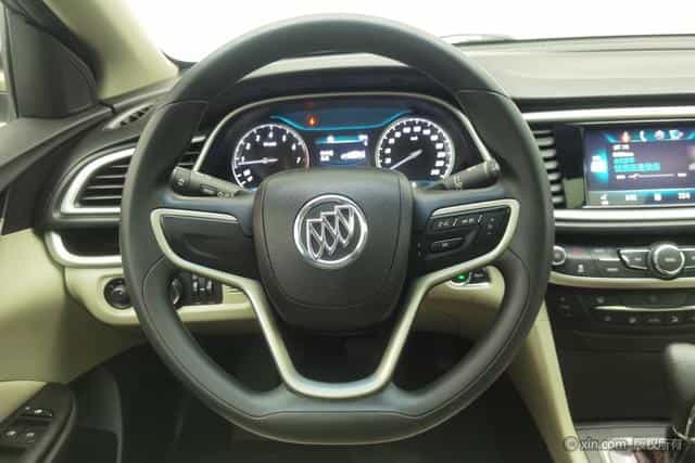 undefined undefined 2015-photo-15