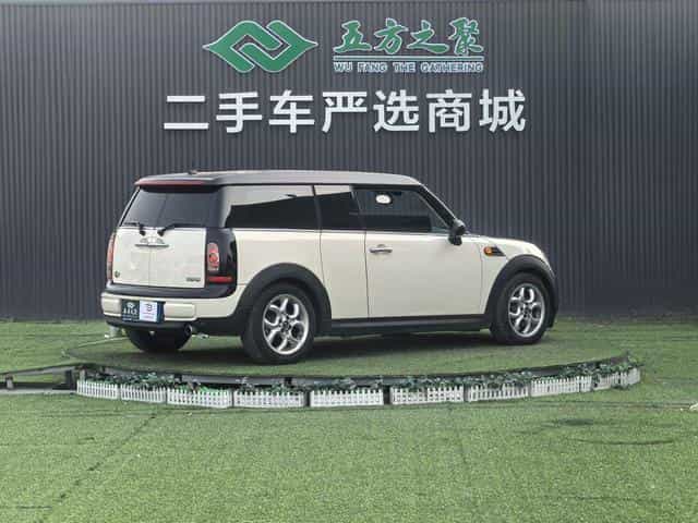 undefined undefined 2011-photo-18