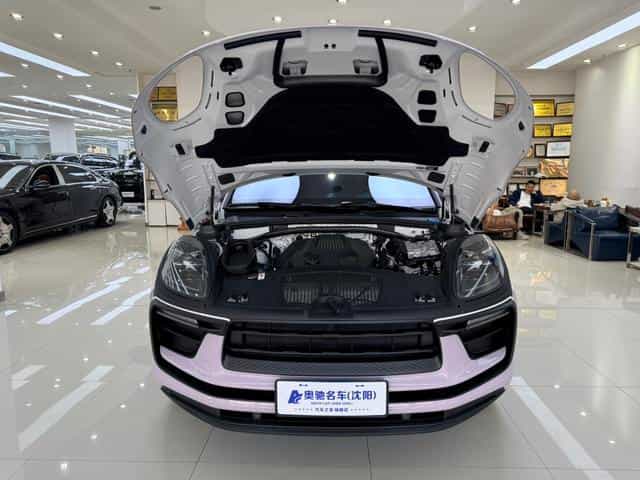 undefined undefined 2025-photo-23