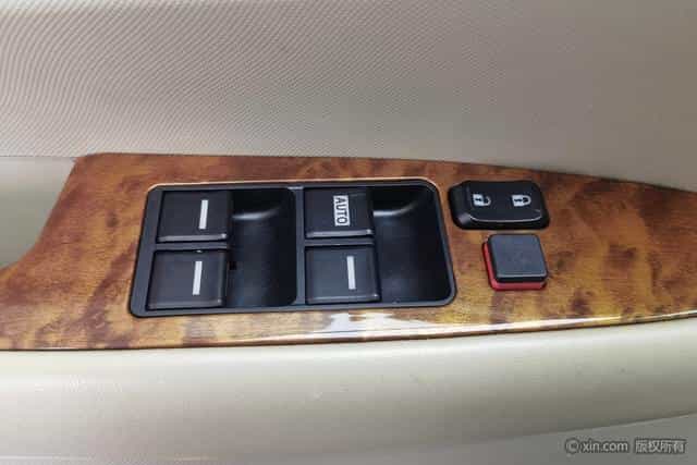 undefined undefined 2013-photo-12