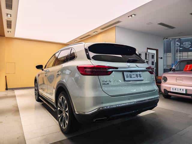 undefined undefined 2019-photo-30