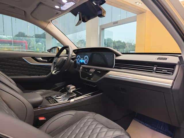 undefined undefined 2019-photo-36