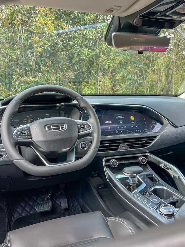 undefined undefined 2019-photo-10