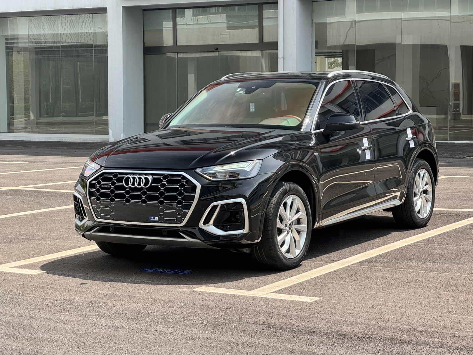 undefined undefined 2022-photo-1
