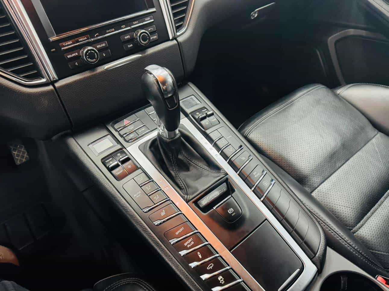 undefined undefined 2014-photo-14