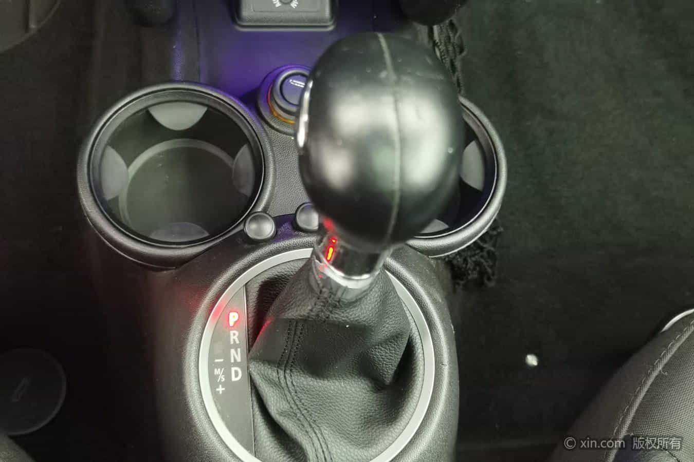 undefined undefined 2011-photo-17