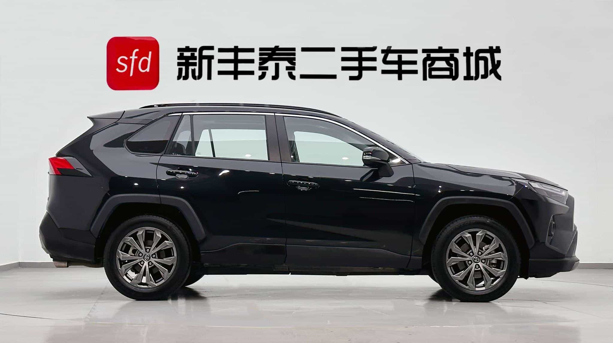 undefined undefined 2023-photo-4