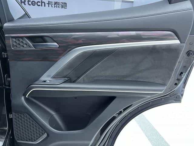 undefined undefined 2023-photo-12
