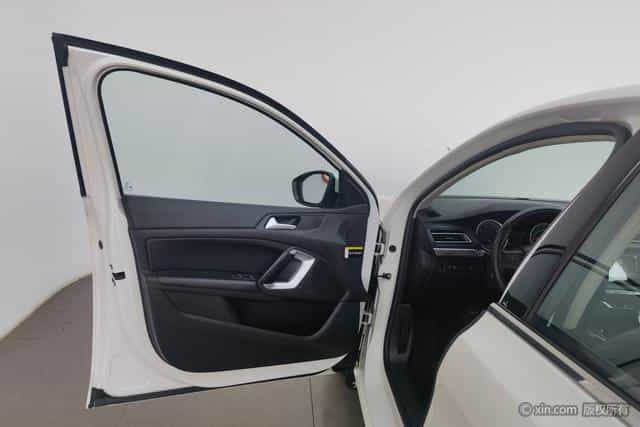 undefined undefined 2014-photo-11