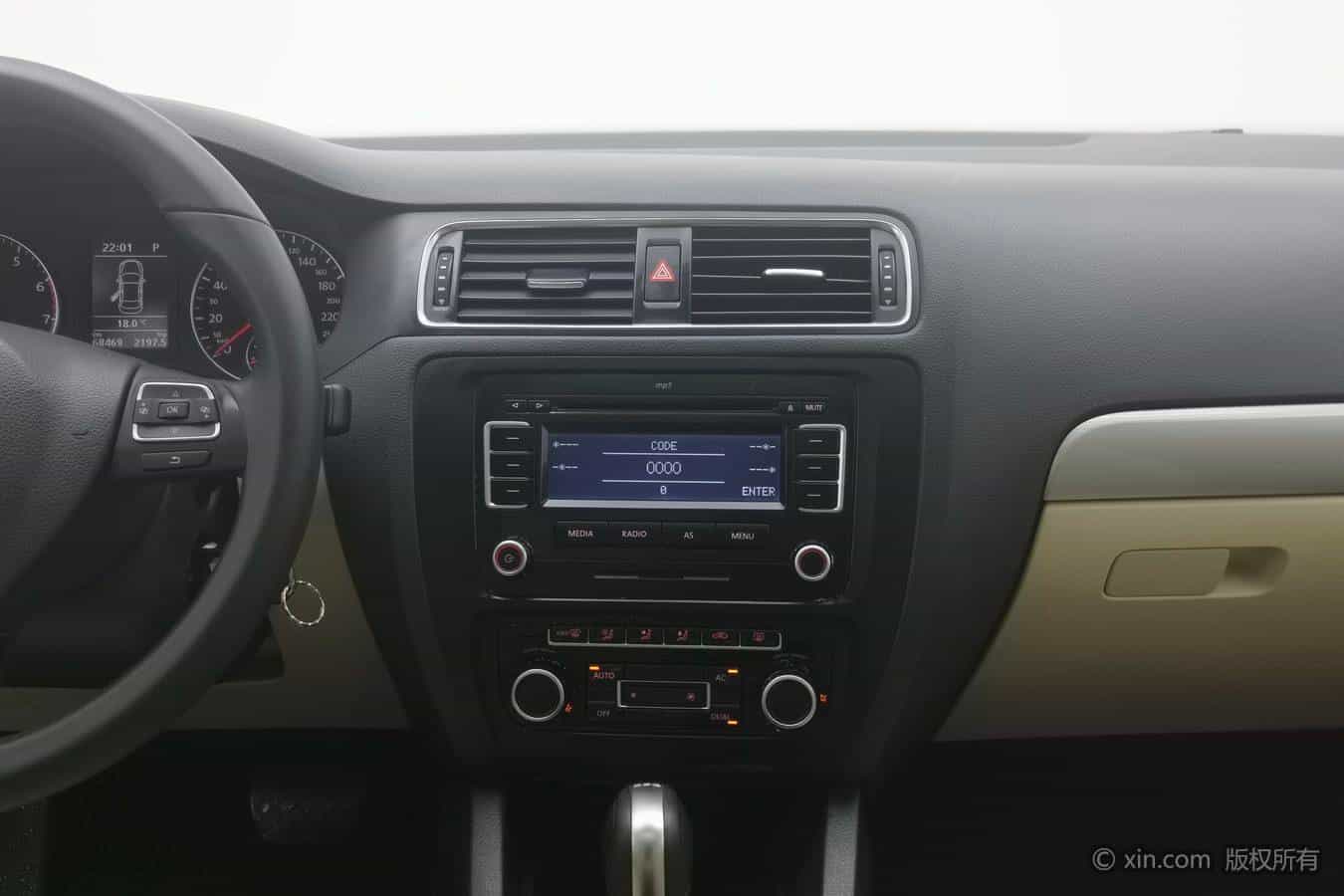 undefined undefined 2012-photo-16