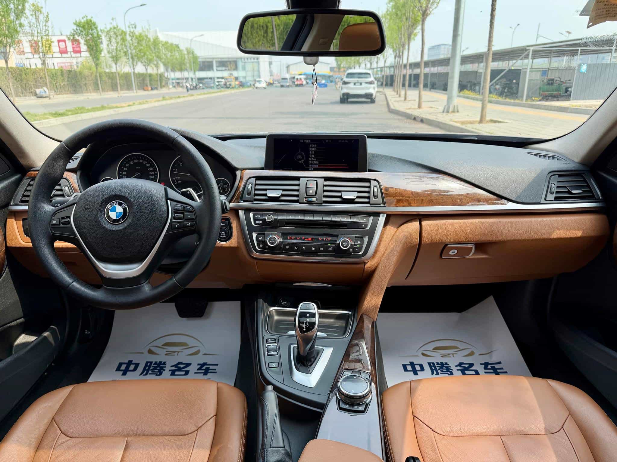 undefined undefined 2014-photo-10