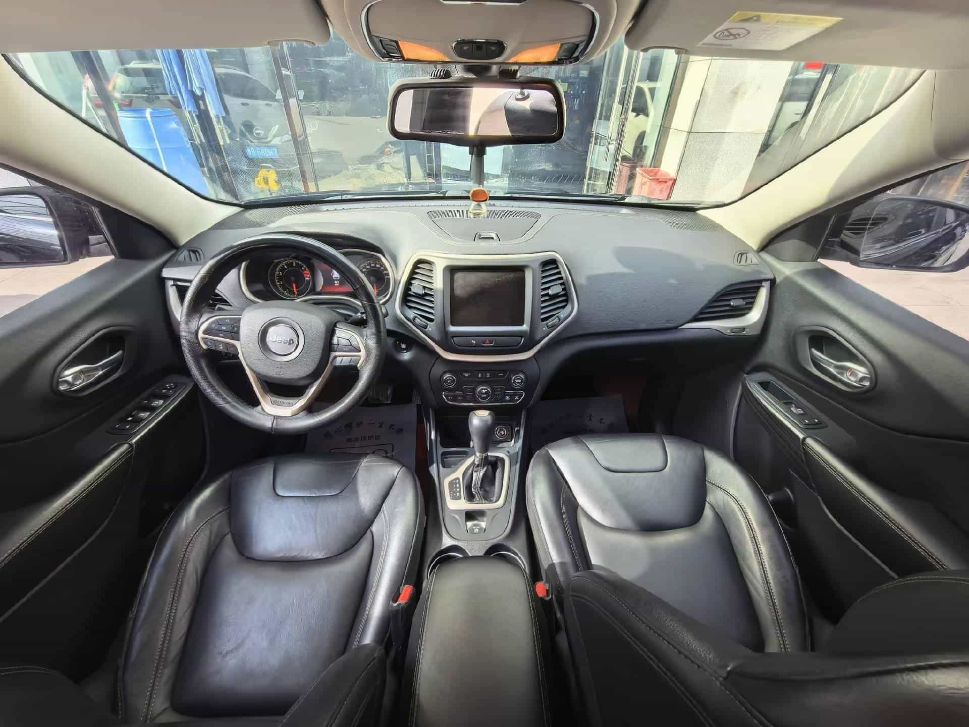 undefined undefined 2017-photo-8